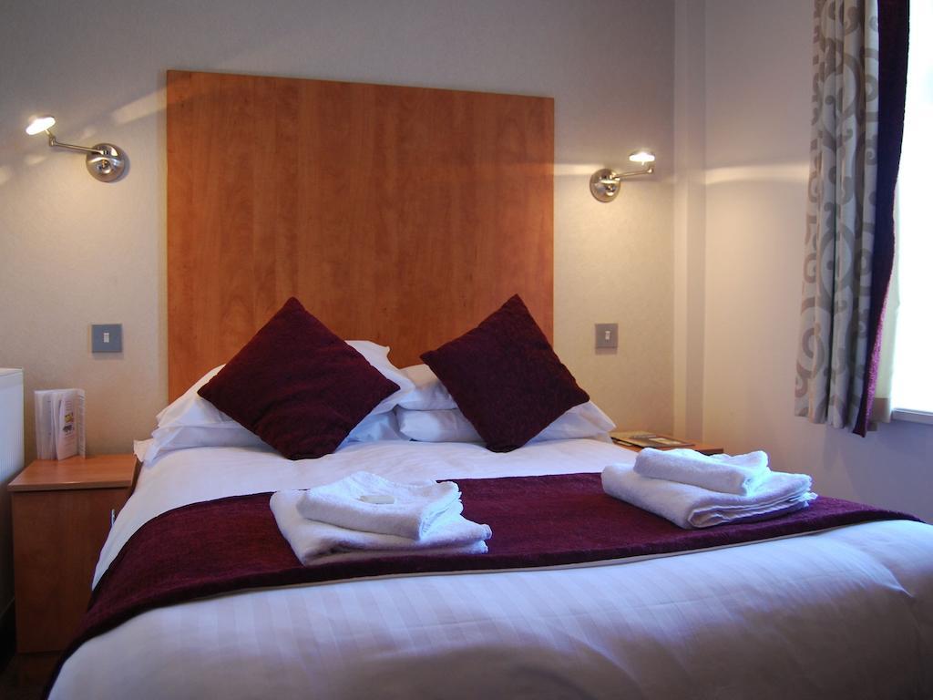 בלקפול Elgin Hotel חדר תמונה