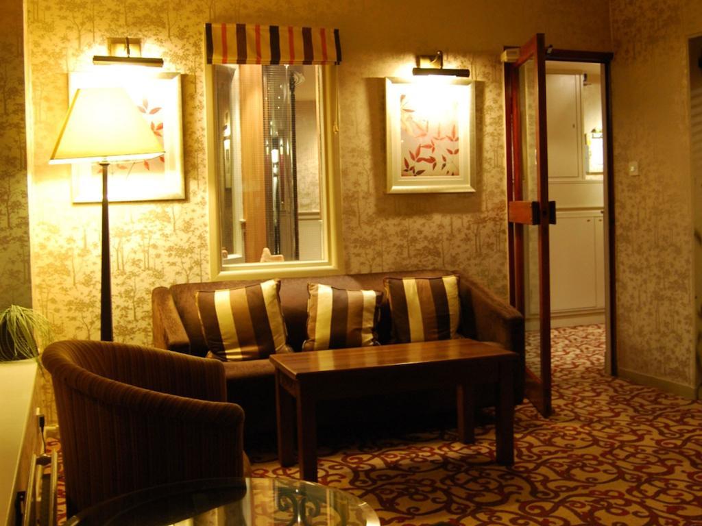 בלקפול Elgin Hotel מראה חיצוני תמונה